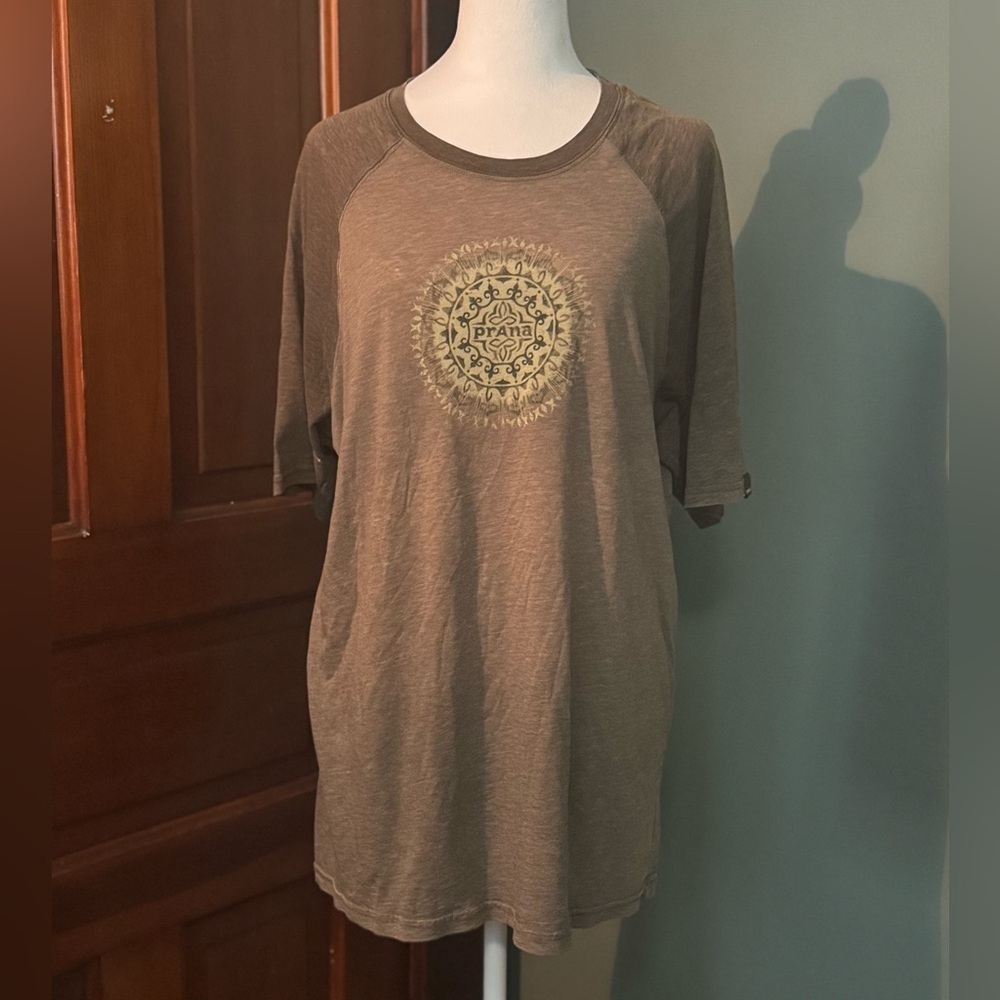 PRANA Heathered Mandala T-Shirt Size XL
